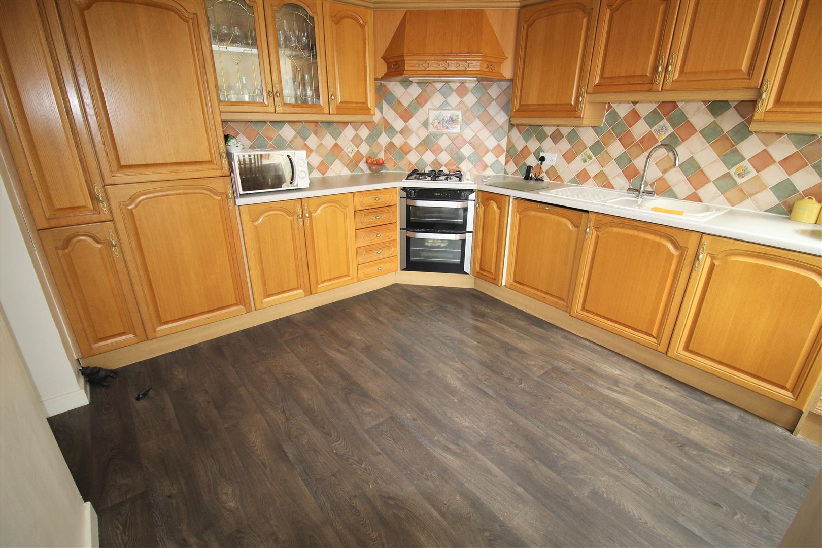 Kitchen / Morning Room